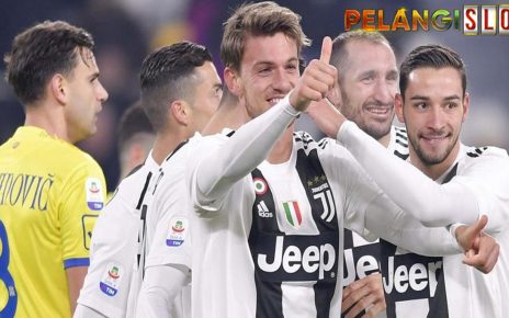 Kabar soal bek Juventus