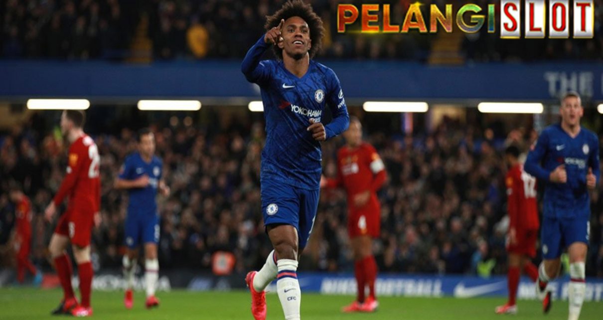 Gosip merapatnya Willian ke Anfield