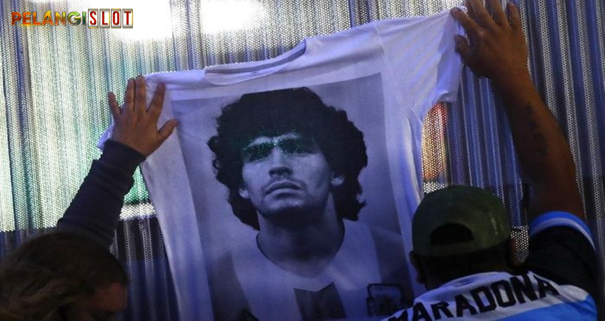 Mengingat Kembali Dua Gol Maradona ke Gawang Indonesia