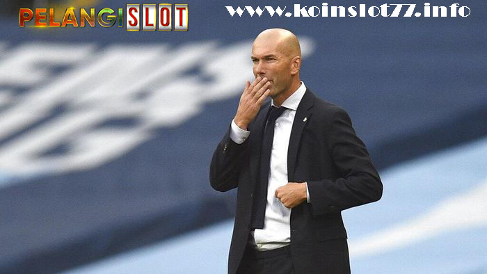 Bukan Saatnya Zidane Khawatirkan Masa Depannya