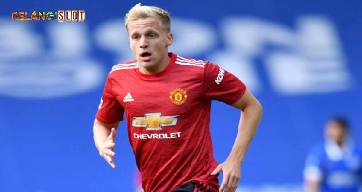 Liga Inggris: Sheffield United Vs Manchester United, Momen Tepat Turunkan Donny van de Beek