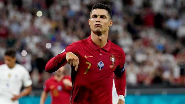 BERITA HANGAT RONALDO