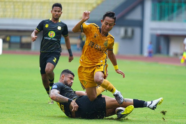 Hasil BRI Liga 1 Indonesia Sore ini : PSS Sleman Dan Bhayangkara FC Harus Puas Berbagi Poin