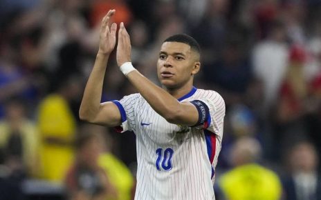 Mbappe Tuntut PSG Lantaran Gaji Tak Di Bayar, Mengapa ya kira kira?